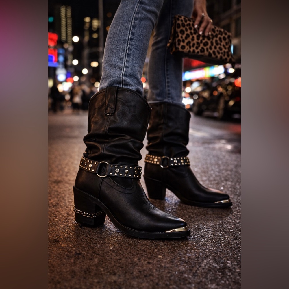 Shyanne Tamye Slouch Harness Western Boots Leather Studded Chain Size 6.5